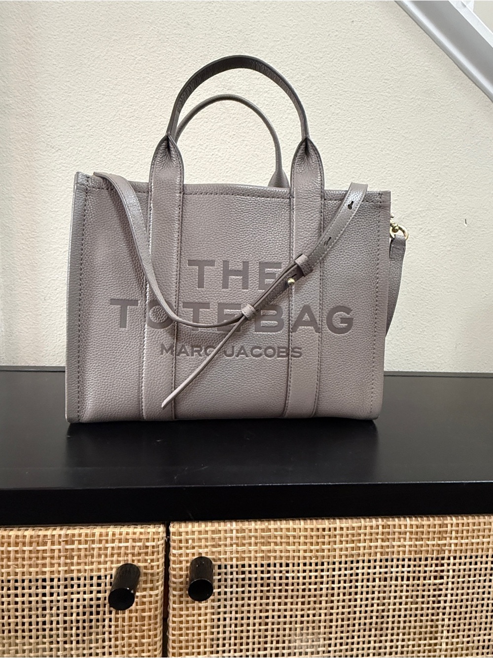 Marc Jacobs The Tote Bag in Taupe